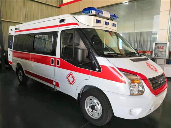 辽阳县福特V362救护车